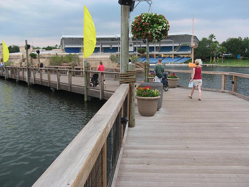 Walkin' and wheelin' to Shamu