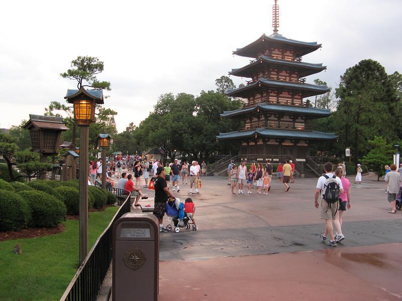 Epcot's Japan....or is it China?