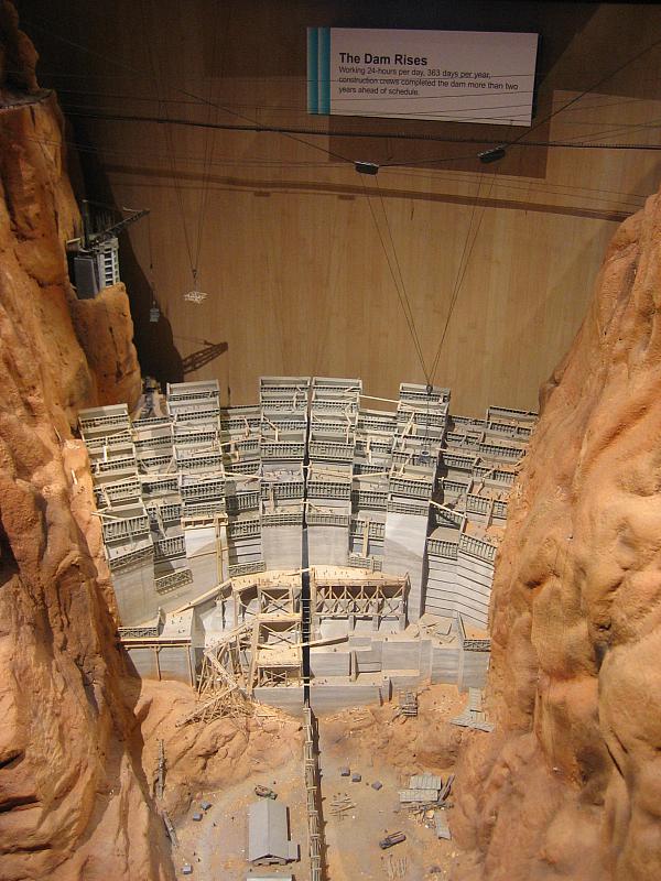 Learn about Hoover Dam