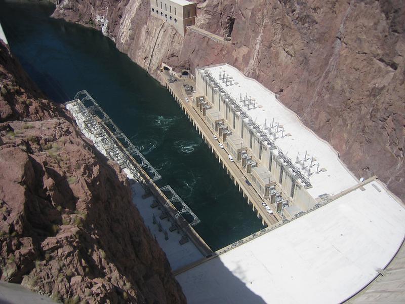 Hoover Dam makes lots of electricity