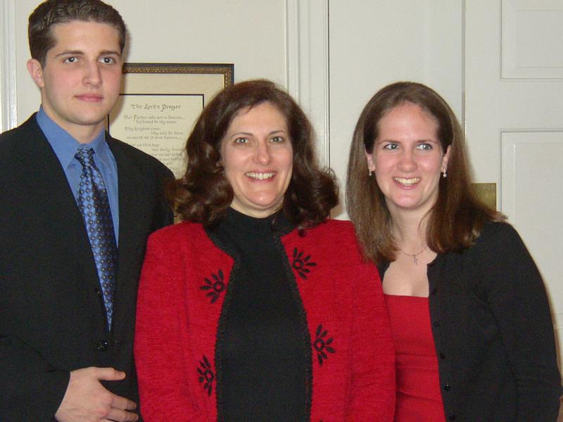 Aunt Joyce, Jennifer and Curtis